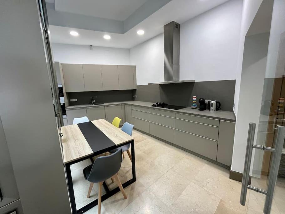 הוילה סביליה Fdez Amazing House By Cathedral And Giralda With Private Pool מראה חיצוני תמונה